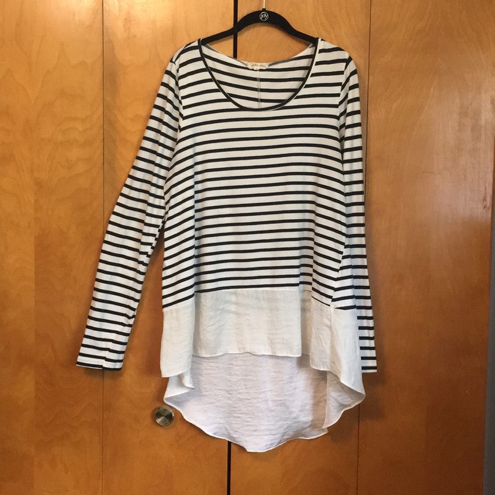ANTHROPOLOGIE STRIPED TOP